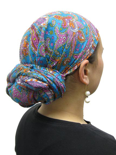 Woman covering their hair with a Tichel